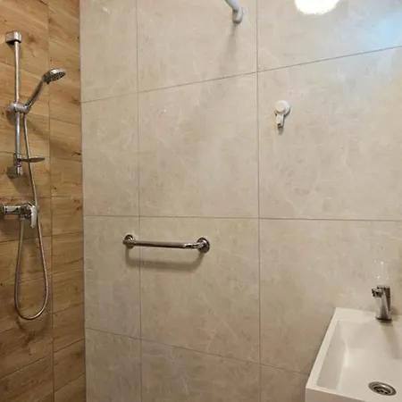 Dvor By The Krka River Apartment