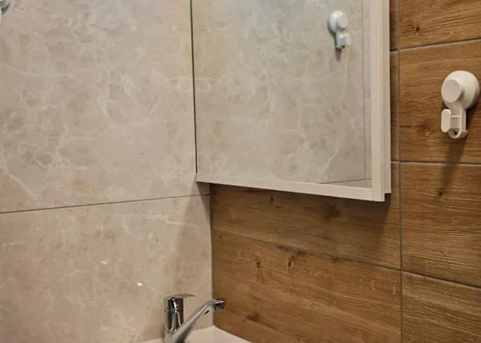 아파트 Dvor By The Krka River *