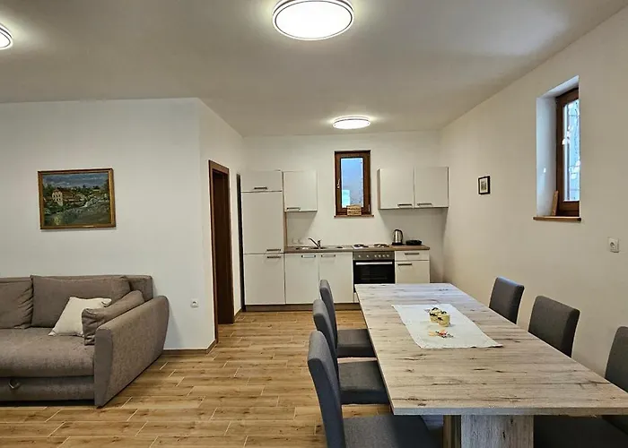 아파트 Dvor By The Krka River Curnovec