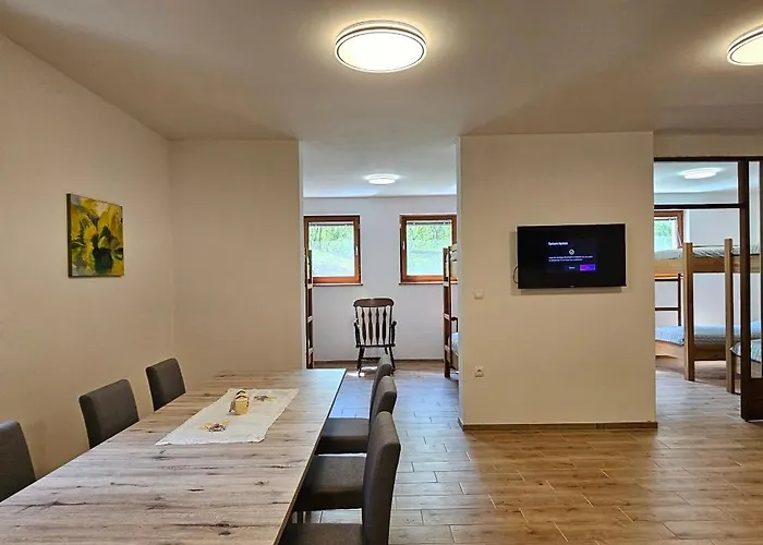 Dvor By The Krka River Curnovec