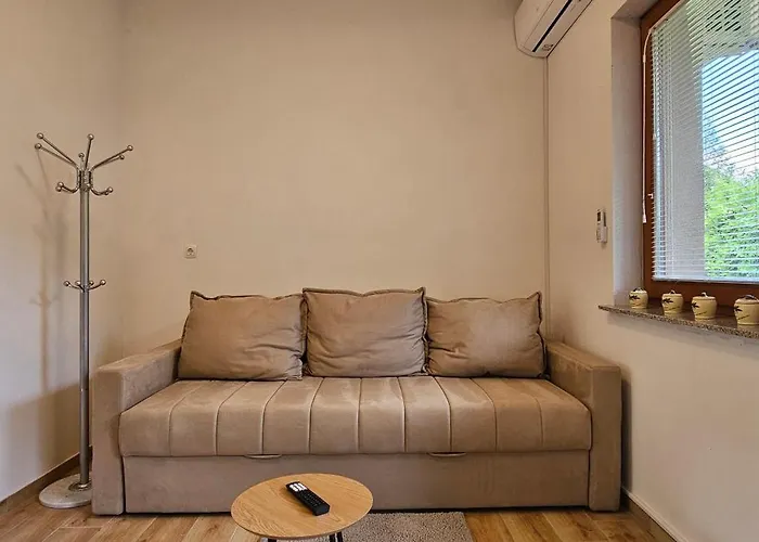 Dvor By The Krka River 아파트 Curnovec